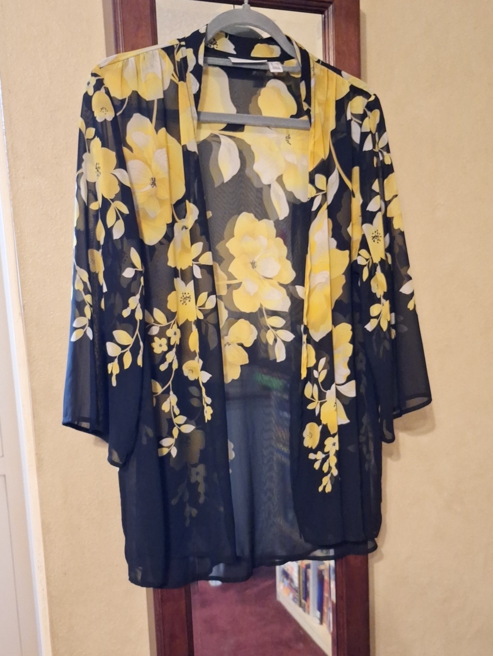 Susan Graver Black and Yellow Floral Sheer Kimono Sz. M